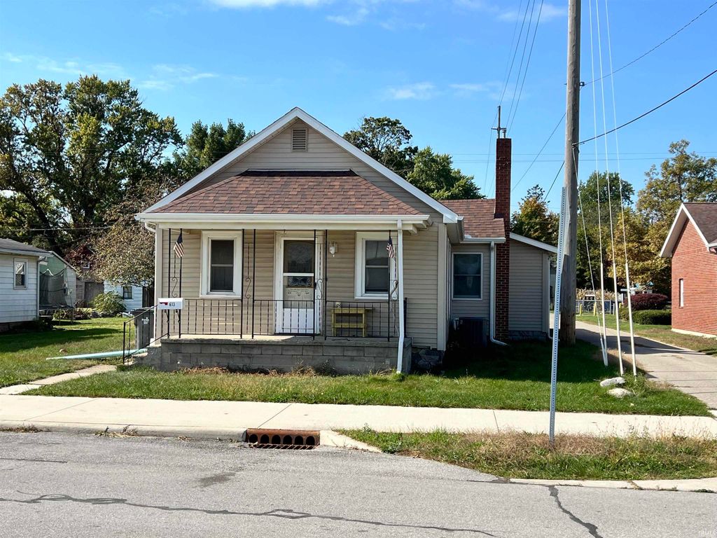 613 S 9th Street, Goshen, IN 46526
