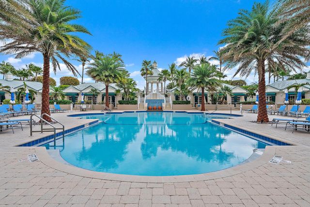 221 Ocean Grande Boulevard 405, Jupiter, FL 33477