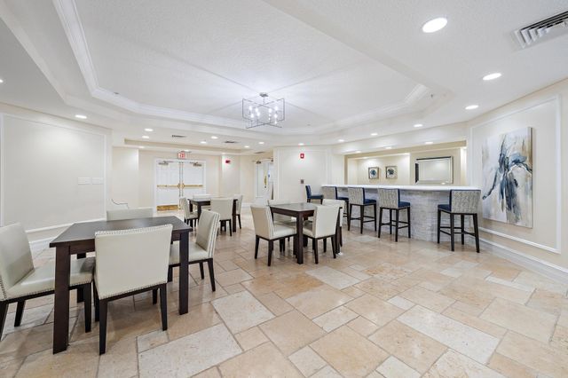 221 Ocean Grande Boulevard 405, Jupiter, FL 33477