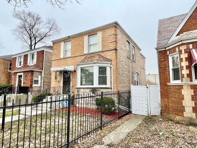 8252 S Marshfield Avenue, Chicago, IL 60620