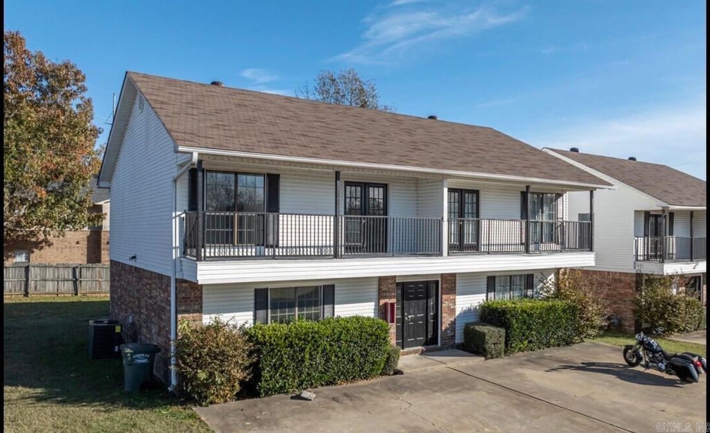 3040 Donnell Ridge, Conway, AR 72034