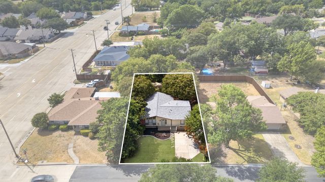 410 Allenwood Drive, Allen, TX 75002