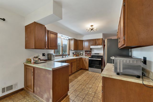 44 Suncook Valley Road, Barnstead, NH 03218