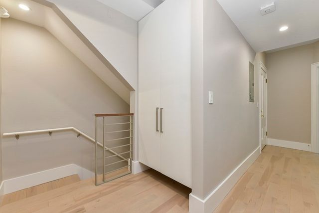 55 Clarendon St 1, Boston, MA 02116