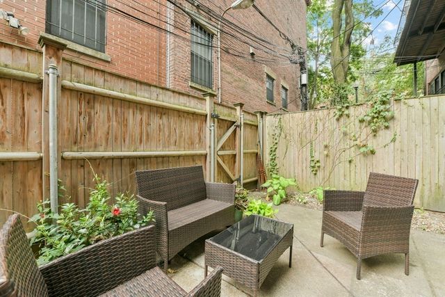 55 Clarendon St 1, Boston, MA 02116