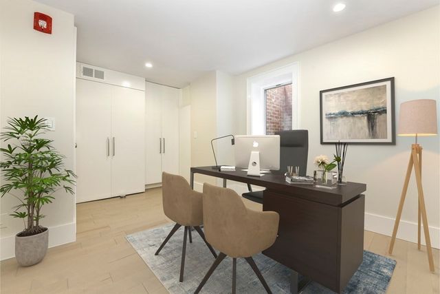 55 Clarendon St 1, Boston, MA 02116