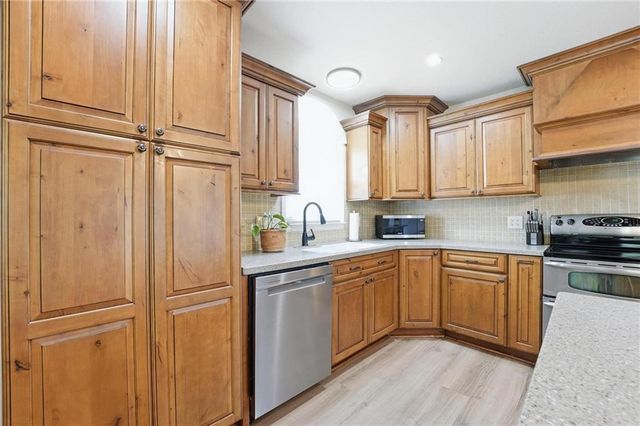 15410 NE 186th Street, Holt, MO 64048