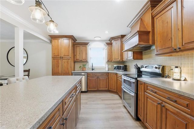 15410 NE 186th Street, Holt, MO 64048