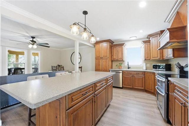15410 NE 186th Street, Holt, MO 64048