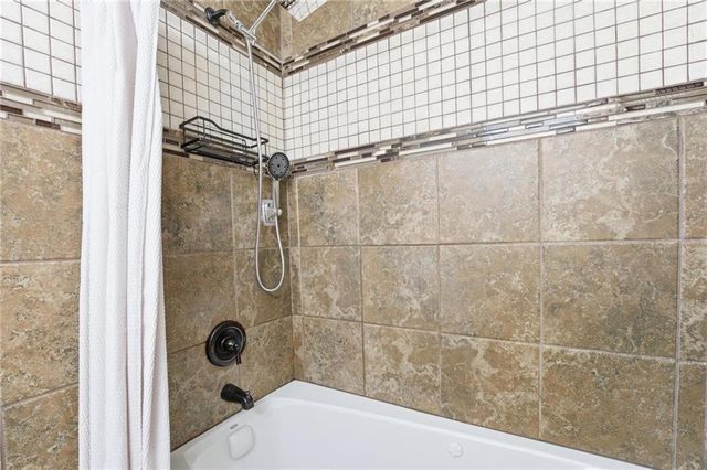 15410 NE 186th Street, Holt, MO 64048