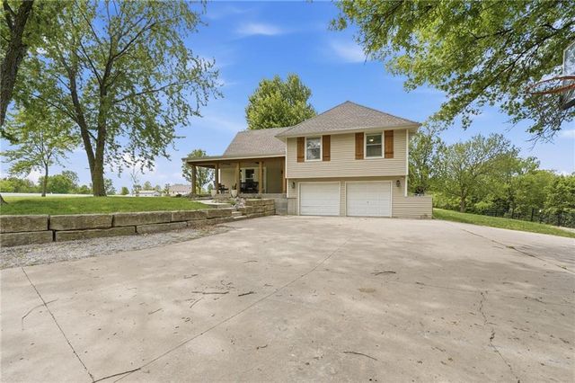 15410 NE 186th Street, Holt, MO 64048
