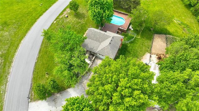 15410 NE 186th Street, Holt, MO 64048