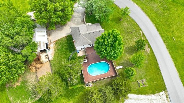 15410 NE 186th Street, Holt, MO 64048