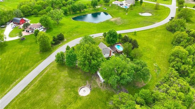 15410 NE 186th Street, Holt, MO 64048