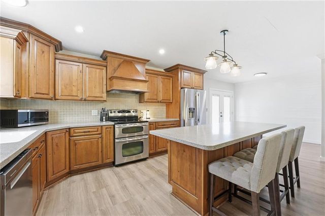 15410 NE 186th Street, Holt, MO 64048