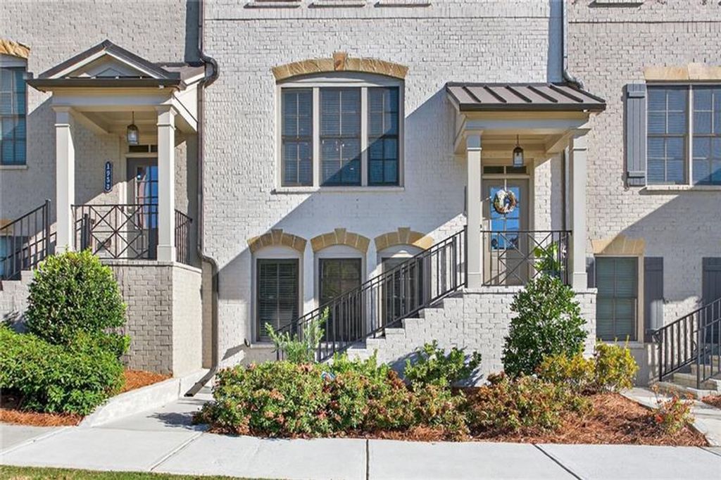 Image 1 of property listing at 1956 Skyfall NE Circle, Atlanta, GA 30319