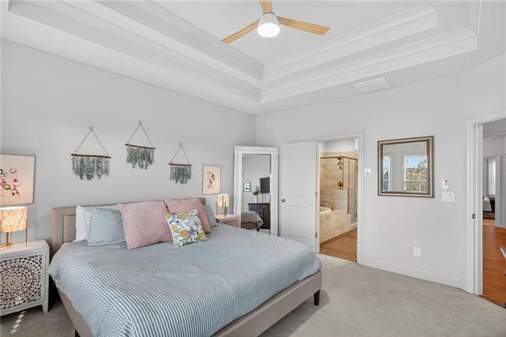 Image 14 of property listing at 1956 Skyfall NE Circle, Atlanta, GA 30319