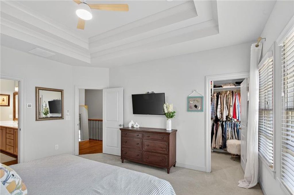 Image 16 of property listing at 1956 Skyfall NE Circle, Atlanta, GA 30319