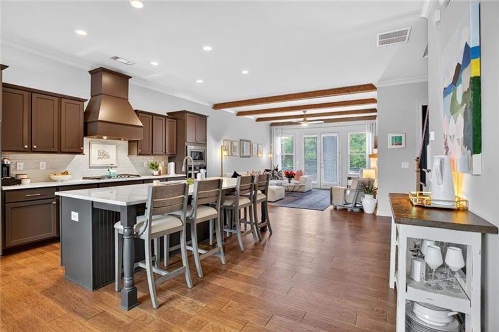 Image 2 of property listing at 1956 Skyfall NE Circle, Atlanta, GA 30319