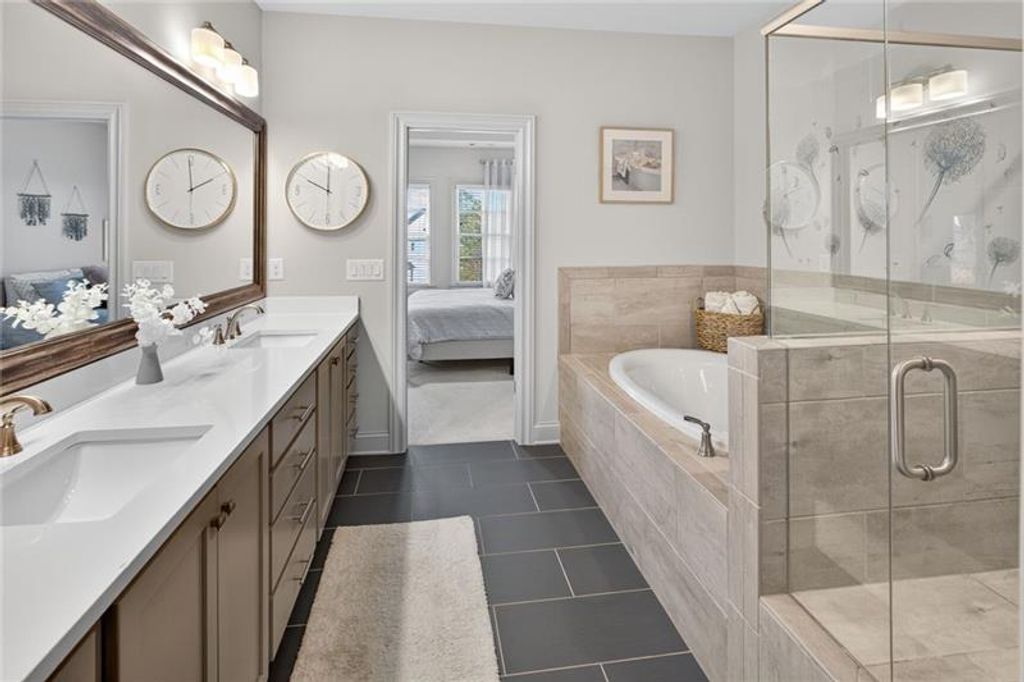 Image 21 of property listing at 1956 Skyfall NE Circle, Atlanta, GA 30319