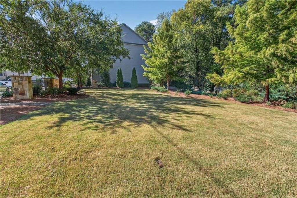 Image 44 of property listing at 1956 Skyfall NE Circle, Atlanta, GA 30319