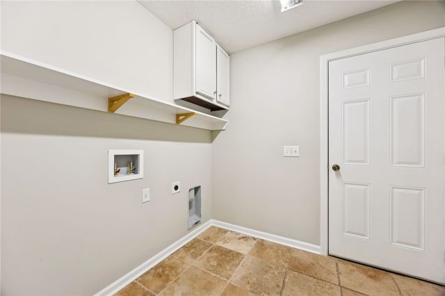 326 Daniel Trent Way, Kingsland, GA 31548