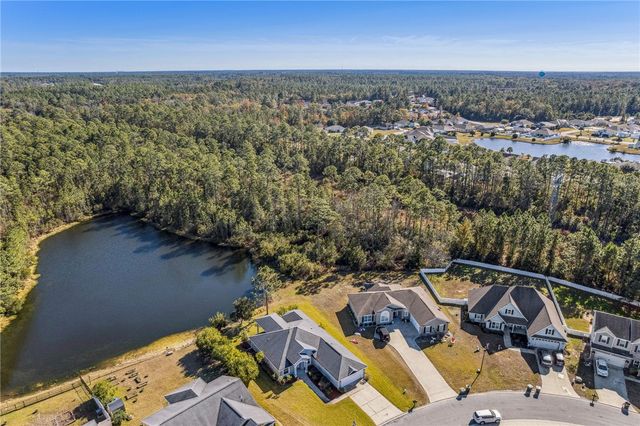 326 Daniel Trent Way, Kingsland, GA 31548