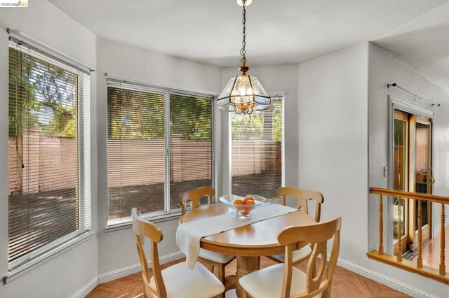 4437 Rock Island Dr, Antioch, CA 94509