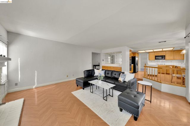 4437 Rock Island Dr, Antioch, CA 94509