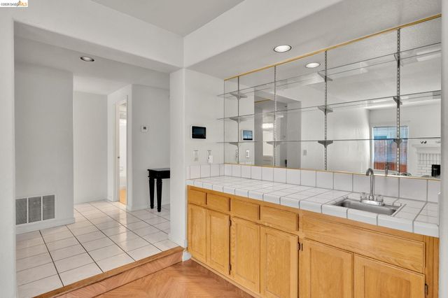 4437 Rock Island Dr, Antioch, CA 94509