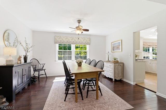 72 Kiva Pl, Branchburg Twp., NJ 08876