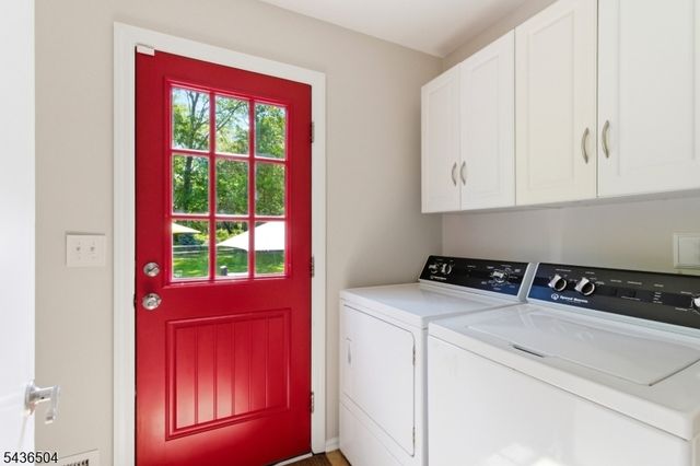 72 Kiva Pl, Branchburg Twp., NJ 08876
