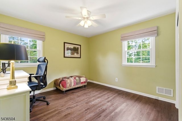 72 Kiva Pl, Branchburg Twp., NJ 08876