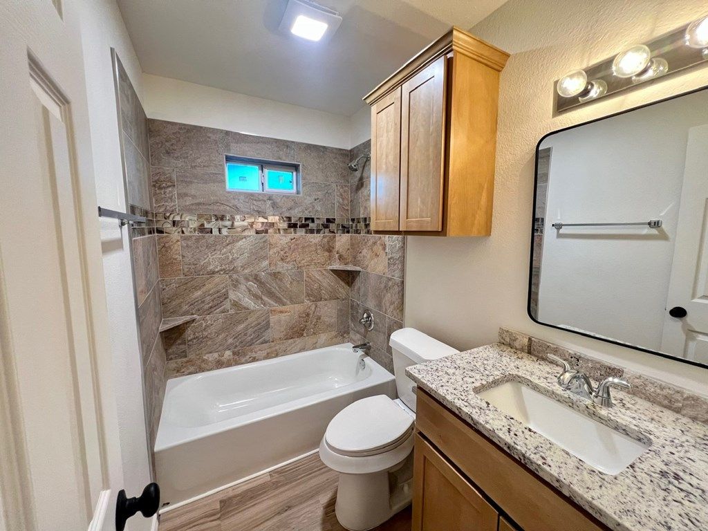 Image 12 of property listing at 1025 Woodruff St, San Angelo, TX 76905