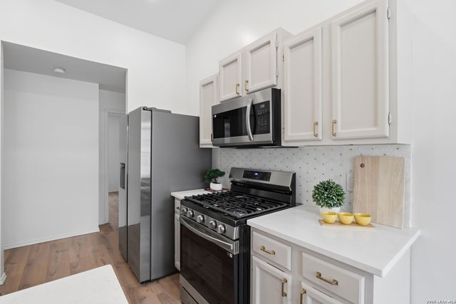 5822 Misty Glen, San Antonio, TX 78247