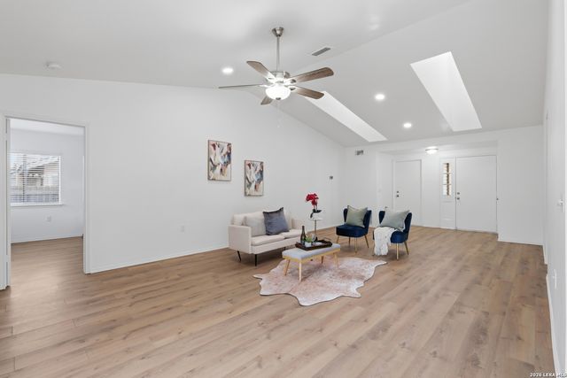 5822 Misty Glen, San Antonio, TX 78247