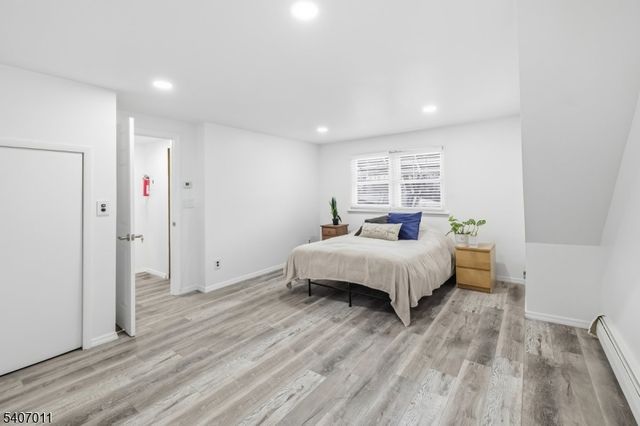 11 Adams St, Clifton City, NJ 07013