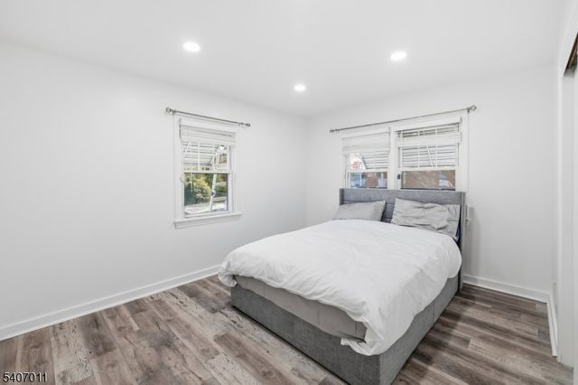 11 Adams St, Clifton City, NJ 07013