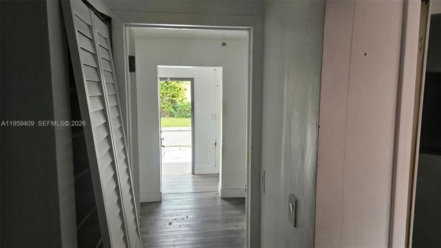 2102 SW 14th Ave, Miami, FL 33145