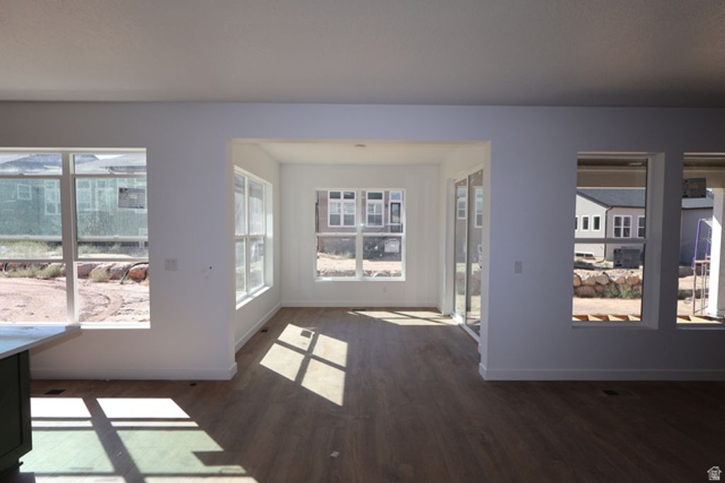 1280 E AMARYLLIS WAY, Layton, UT 84040 — photo 3