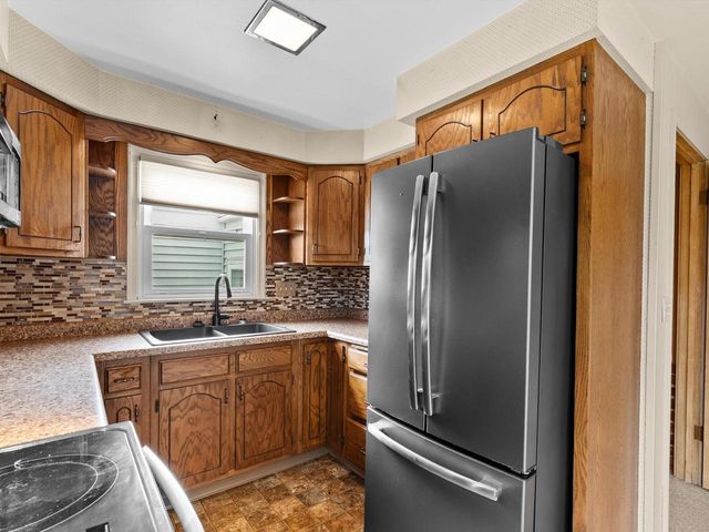 2332 37th STREET, Two Rivers, WI 54241