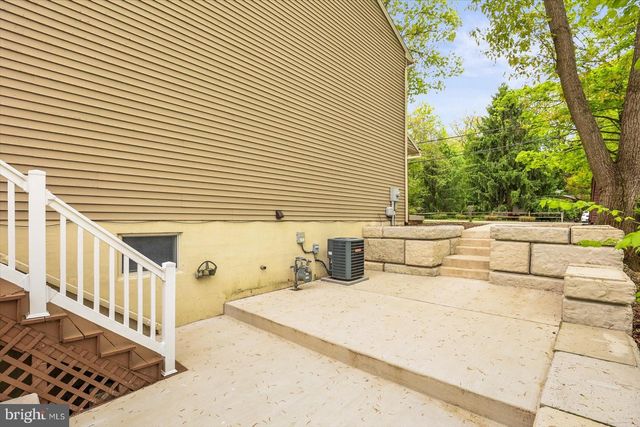 452 S CENTER ST, Hanover, PA 17331