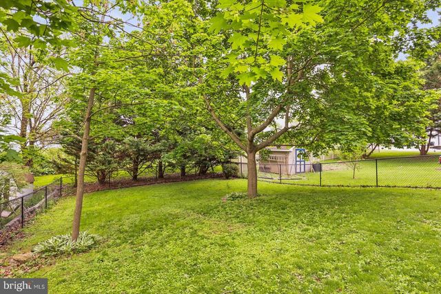 452 S CENTER ST, Hanover, PA 17331