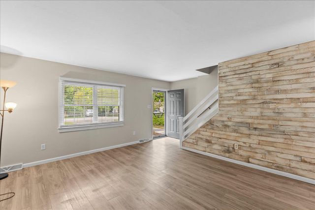 452 S CENTER ST, Hanover, PA 17331