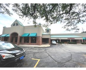 256 E Algonquin Road 256, Arlington Heights, IL 60005