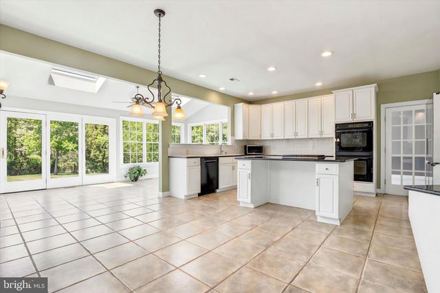 3678 HANCOCK LN, Doylestown, PA 18902