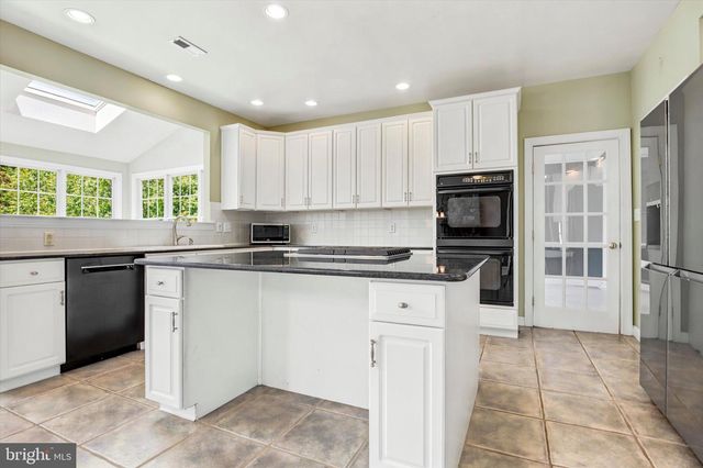 3678 HANCOCK LN, Doylestown, PA 18902