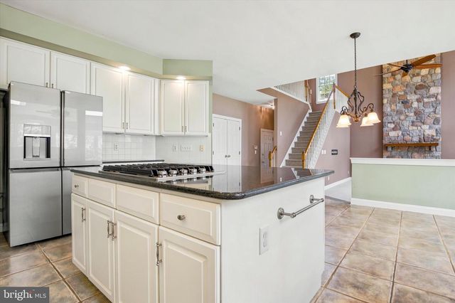 3678 HANCOCK LN, Doylestown, PA 18902