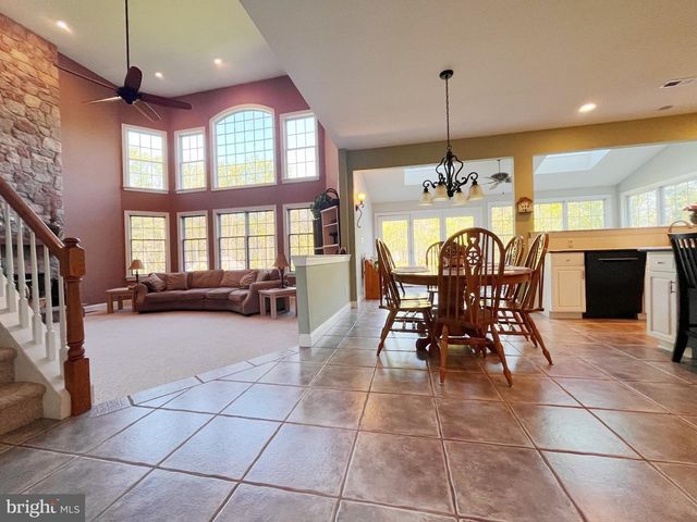 3678 HANCOCK LN, Doylestown, PA 18902