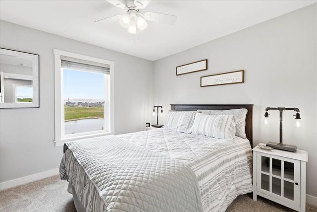 2601 ST THOMAS LANE, Neenah, WI 54956